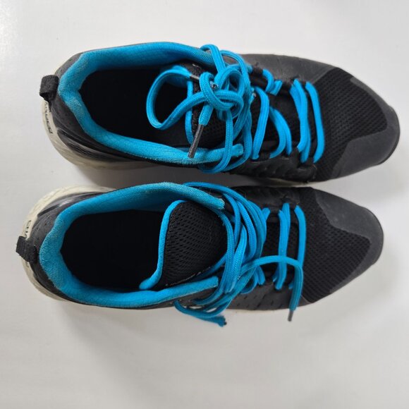 Under Armour Black With Blue Trim Sneakers Size 8 1/2 - Picture 4 of 6